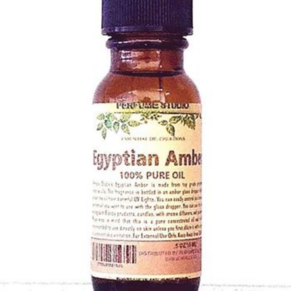 10 ml Amber Perfume Oil in Organic almond oil - Picture 2 of 2